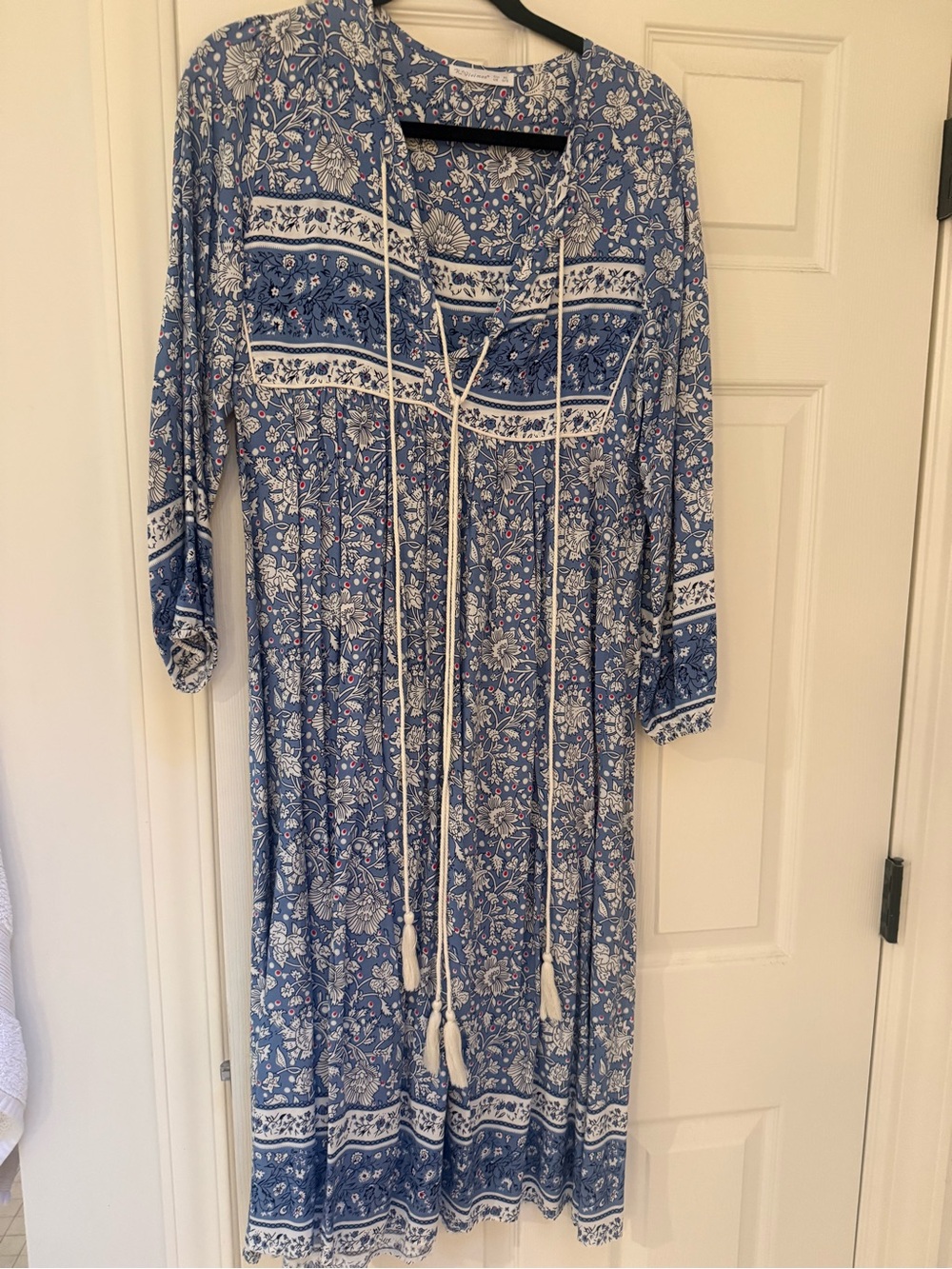 Boho Floral Tie-Front Midi Dress in Blue